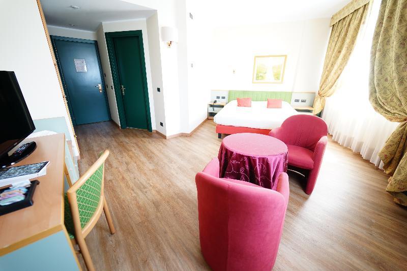 Rege Hotel Сан-Донато-Міланезе Екстер'єр фото